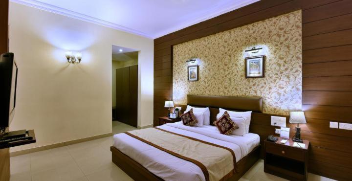 The Royal Retreat Hotel Ranchi Exterior foto